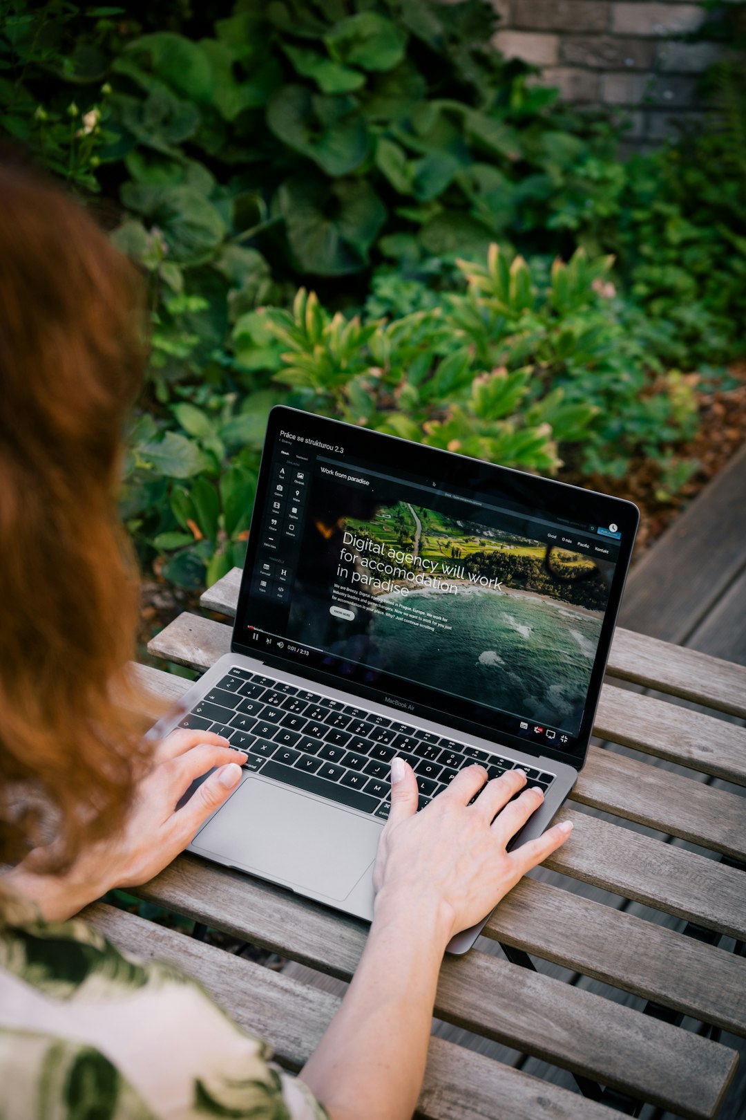 Present yourself as a professional with your new website. Create your own website on solidpixels.com!